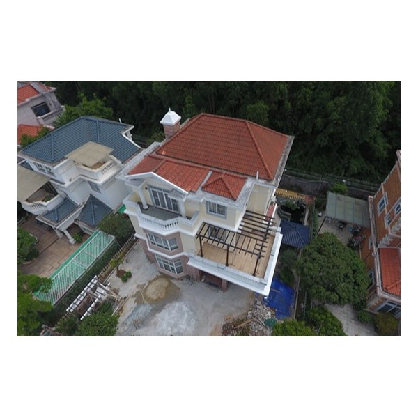 伊盾安全門窗，保護你家的孩子，給你一個安全、安靜的家居環(huán)境！